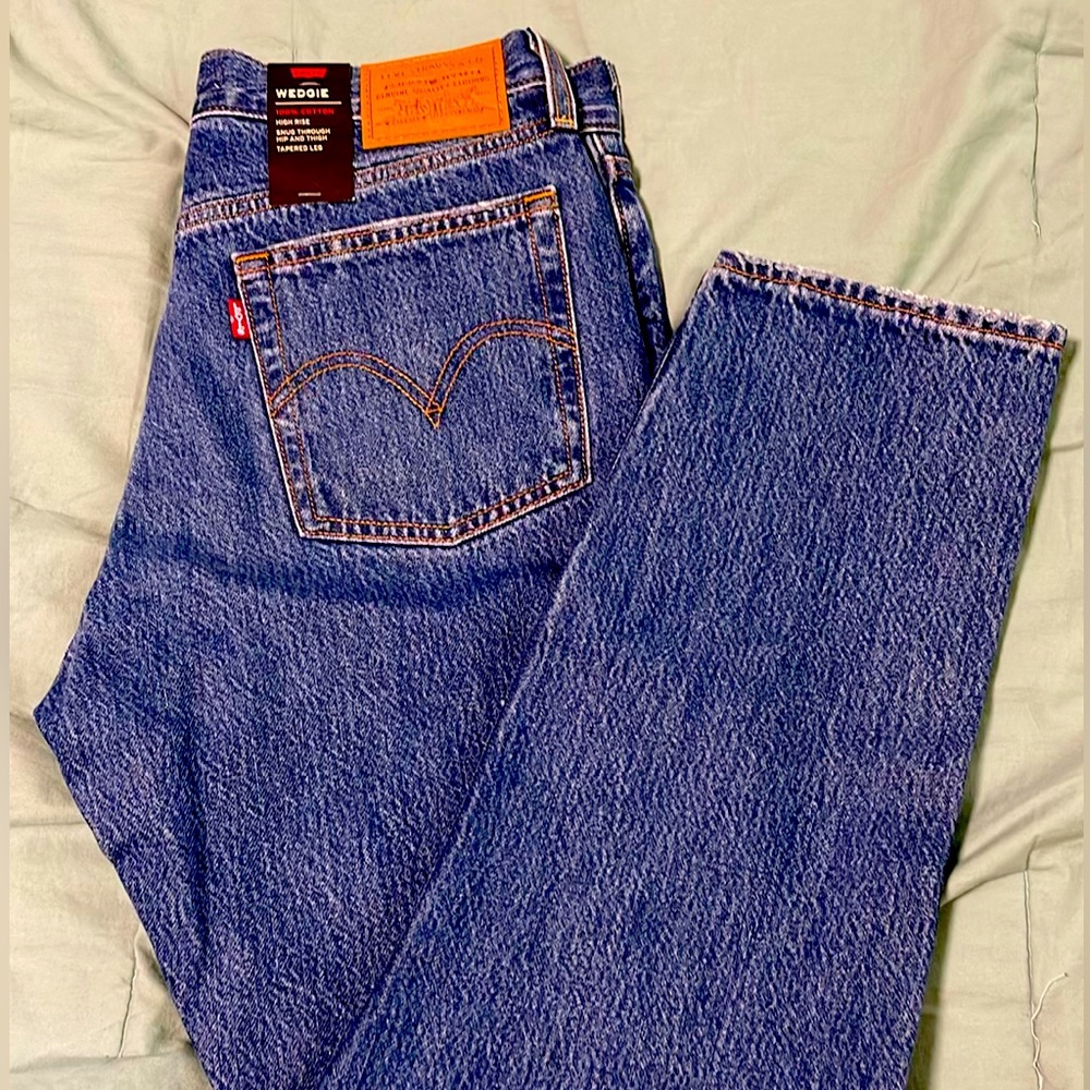 Levi’s Wedgie Jeans